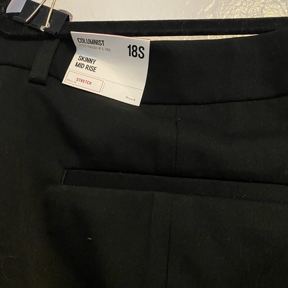 NWT Express Columnist Skinny Mid Rise Size 18 Short - Picture 3 of 5